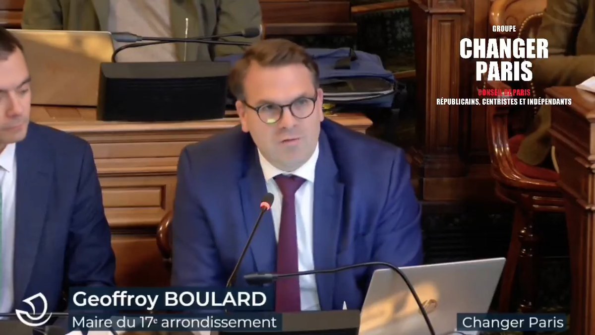 .Geoffroy Boulard💬: "Ce n'est pas moins de 100.000€ qui correspondent clairement à votre campagne pour un poste que vous n'avez pas eu à l'ONU. La candidature ratée a coûté très cher aux contribuables. Nous demandons le remboursement des déplacements." #ConseildeParis