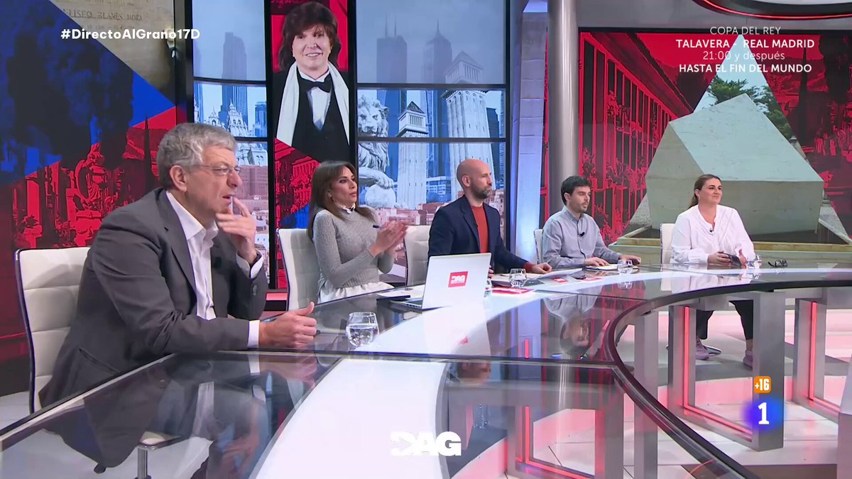 "Las escenas de sexo no se grabaron en el cementerio", Luis F. Durán junto con Carlota Corredera (Carlota Corredera) nos despejan las dudas sobre la serie porno grabada en el cementerio de Alcoy. 🔴#DirectoAlGrano17D