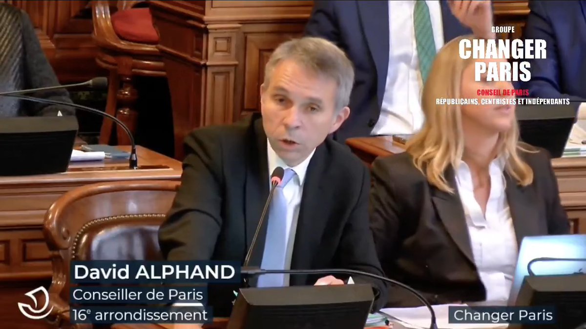 .David Alphand💬: "Non, la maire de Paris ne peut pas, à son gré et selon ses décisions, partir à l'autre bout du monde, que ça soit à Tahiti, à New York ou ailleurs, sans mandat spécial délivré en amont par le #ConseildeParis. Vous êtes dans l'illégalité depuis des années.