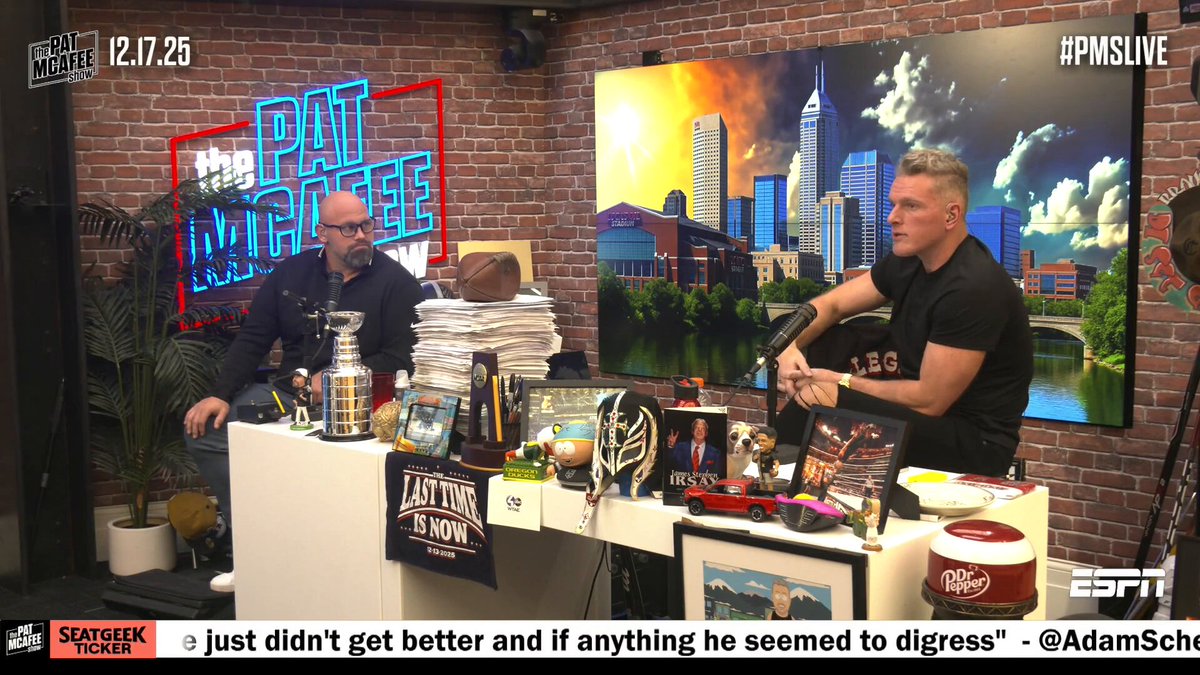 "I really like this Chicago Bears offensive line and it all starts up front for this team.. Joe Thuney has been unbelievable all year and I think Darnell Wright is the best right tackle in football" ~ AQ Shipley #PMSLive
