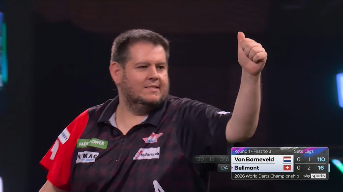 BELLMONT LEADS BARNEY! Strong start from Switzerland's Stefan Bellmont, who produces an accomplished opening set to hit the front against RvB! 📺 #WCDarts | R1