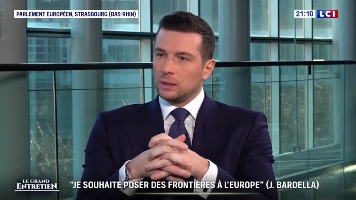 La natalité est un défi économique, social et civilisationnel majeur. Nous mettrons en place une politique fiscale pour favoriser les familles et permettre aux gens qui le souhaitent d'avoir des enfants.
