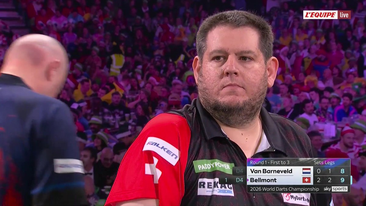 Qualifié pour la deuxième fois en Championnat du monde, le Suisse Stefan Bellmont élimine en trois sets l'ancien quintuple champion du monde Raymond van Barneveld ! #lequipeFLECHETTES