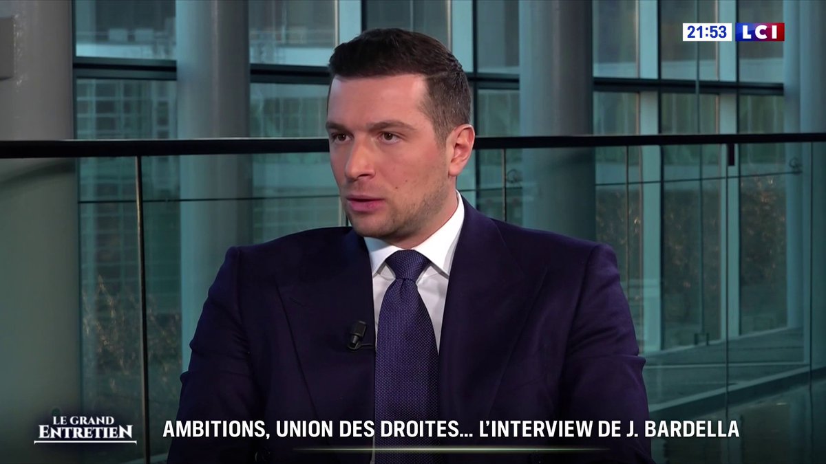 Guerre en Ukraine : "Pour négocier la paix, il faudra de toute manière s’asseoir autour d’une table pour discuter" avec Poutine, déclare Jordan Bardella ▶️ Jordan Bardella invité de Darius Rochebin