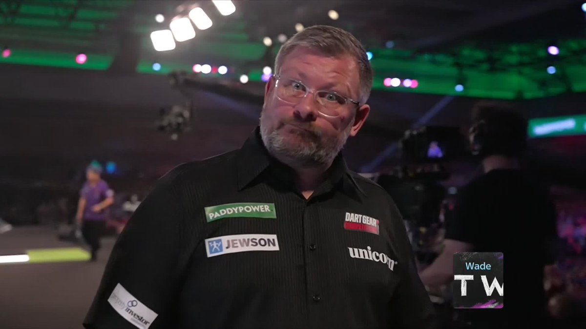 WADE IN CRUISE CONTROL! Double trouble for Ryusei Azemoto, and James Wade eventually takes advantage to extend his lead! 📺 #WCDarts | R1