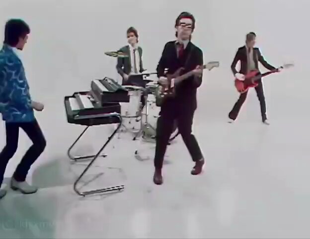 Any fans of Elvis Costello &amp; The Attractions? Do you know the name of this 1978 song?