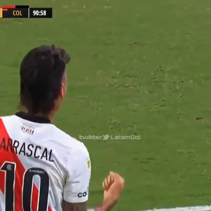 Se cumplen CUATRO AÑOS del último gol de Jorge Carrascal en River 🇨🇴🐔
