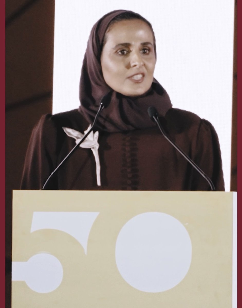 قطر بكُم تعلو ومنكُم تنتظر 🇶🇦