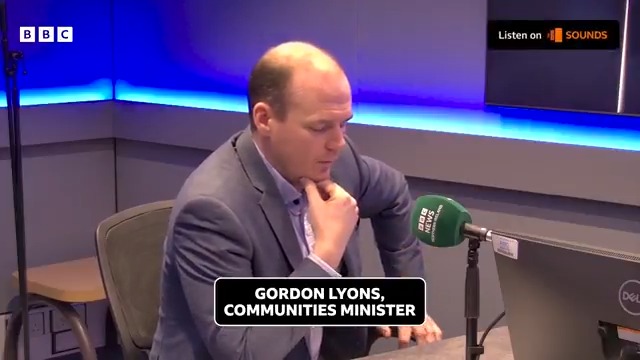 "You can't eat a street sign" Communities Minister refuses to renew hardship fund used for things like breakfast and lunch clubs in over 100 schools - are children getting caught up in Belfast City Council language row? Gordon Lyons MLA | BBC Sounds