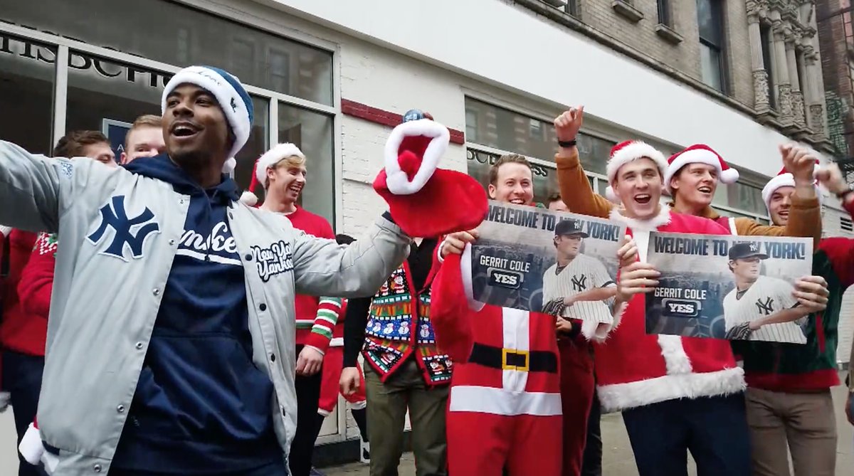 SIX YEARS AGO! The YES Network put me on AGAIN! I'll never forget this. Santacon 2019. I was actually broke. Actually unemployed. Praying for a sign, a break, anything to happen -and this opportunity came. (1/2)