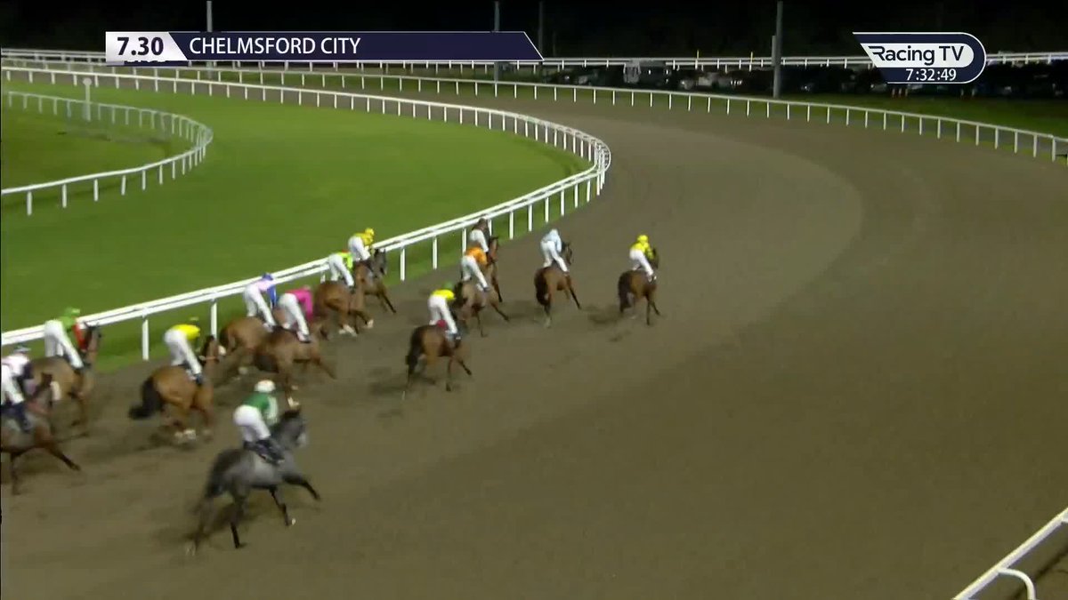 A thrilling finish to the £40,000 Timeform Sprint Series Final Handicap as Justcallmepete lands the hat-trick!