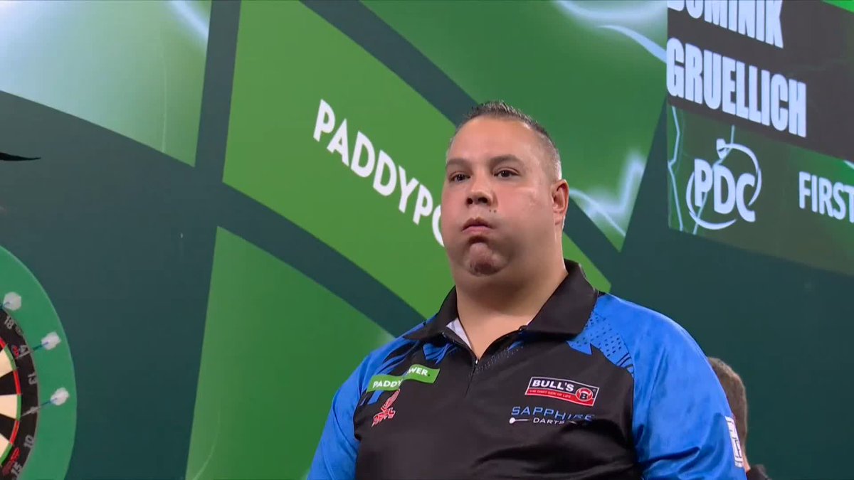 WATTIMENA STAYS ALIVE! Jermaine Wattimena lets out a big sigh of relief after forcing a fifth and final set against Dominik Gruellich! Which way will this one go? 👀 📺 #WCDarts | R1
