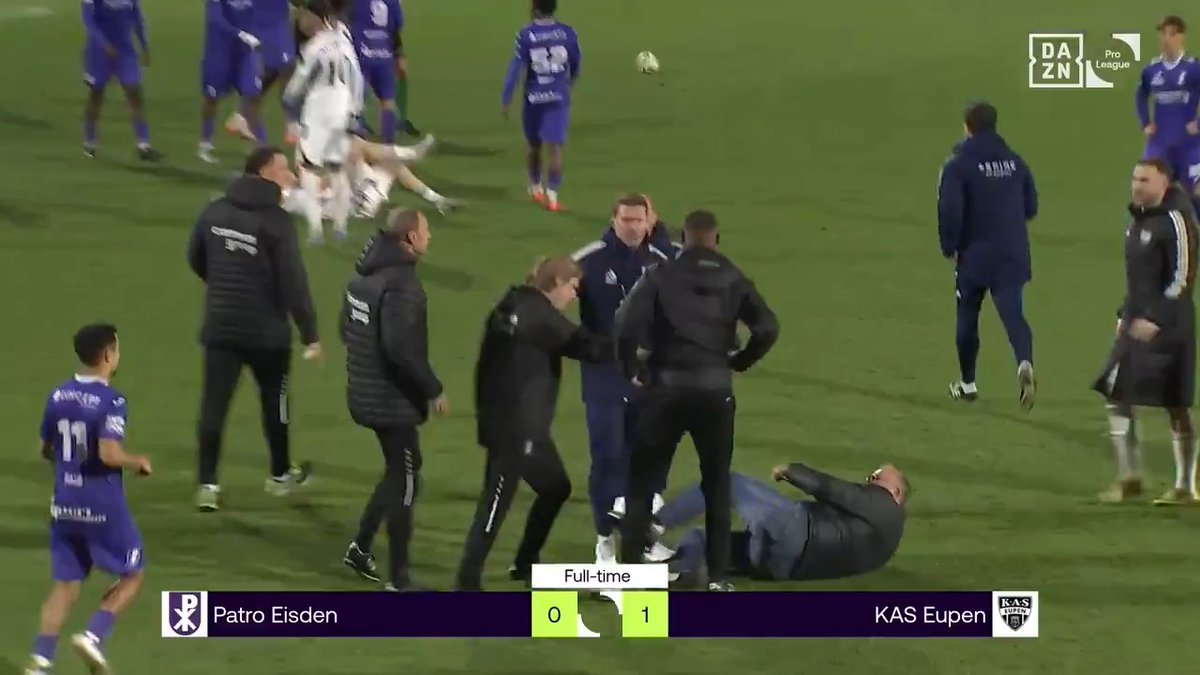 😤 | De gemoederen liepen hoog op na de wedstrijd. 😳👀 #PATEUP