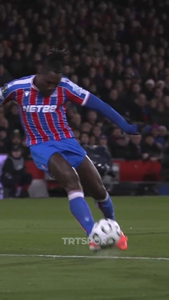 Christantus Uche'nin attığı harika trivela golü 👟⚽🥅