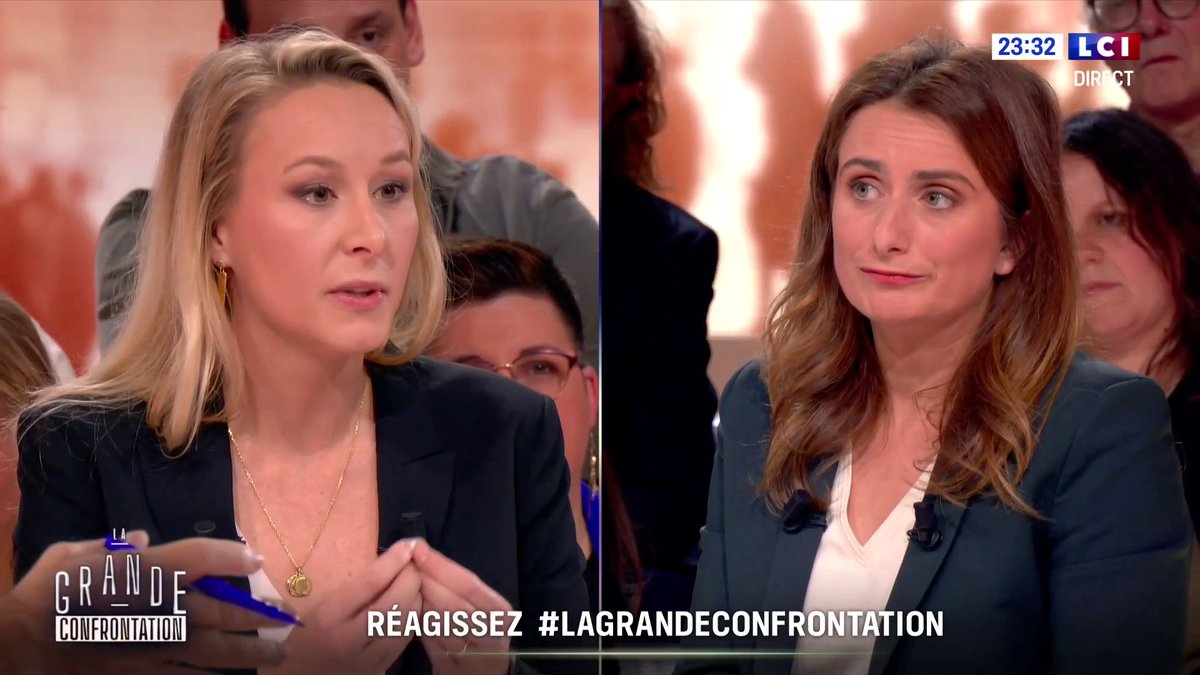 🗣️ "Votre récit de la laïcité n’existe pas. Vous dites que des femmes dans le monde se battent pour ne pas porter le voile. Mais les femmes qui le veulent doivent pouvoir le faire", répond Marine Tondelier à Marion Maréchal ▶️ "La Grande Confrontation" avec David Pujadas