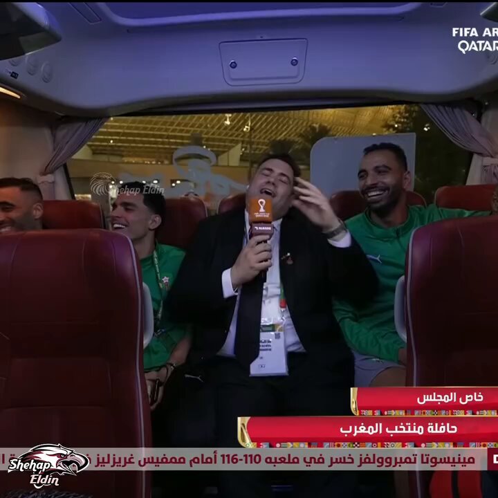 للأسف سقط سهوا في خطأ فادح حيث حذف قول الله تعالى "وتنزع الملك ممن تشاء"، غفر الله له ولنا جميعا. ولكن ما أعجبني خصوصا بعد مشاهدة مقاطعة سابقة له، انه يجيد القراءة بروايتي حفص وورش معا وهو شيء رائع جدا ❤️❤️❤️