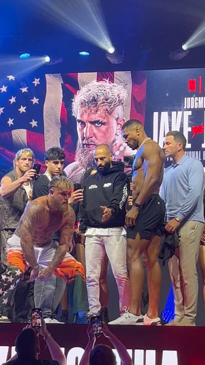 “DON’T TOUCH ME”👀 It got heated at the final #JakeJoshua face off! Who wins tomorrow?🔥