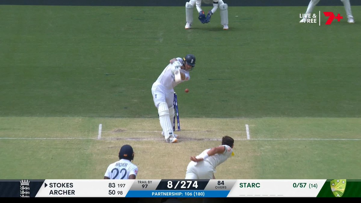 BOWLED HIM. How many times has Starc done that to Stokes with a beauty!