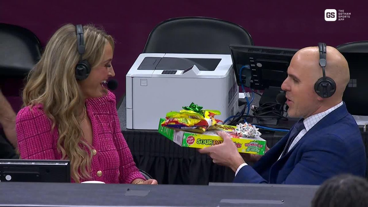Happy birthday sarah kustok! 🎉 Enjoy the sweet treats 🍬