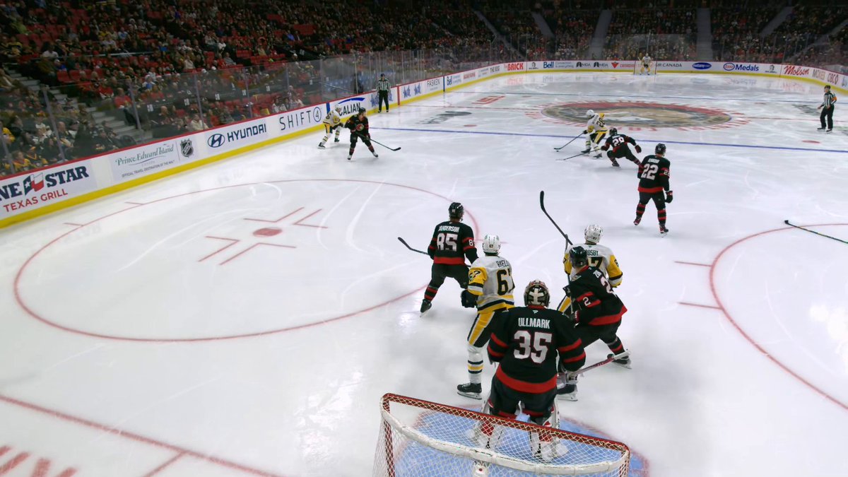 JAKE SANDERSON WITH AN ASSIST FOR THE AGES 🗣️ After his stick broke he was given one by a teammate... and then proceeded to make an outlet pass that would eventually lead to a Ottawa Senators goal! Oh ya, the stick he made the pass with was opposite handed! 🤯