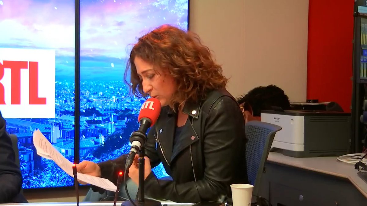 Le Crédit Agricole lance un crédit immobilier 100 % en ligne : "Je sais pas vous mais moi cette société de dingue où on fait tout tout seul, ça fait pas rêver" Isabelle Saporta dans #RTLMatin