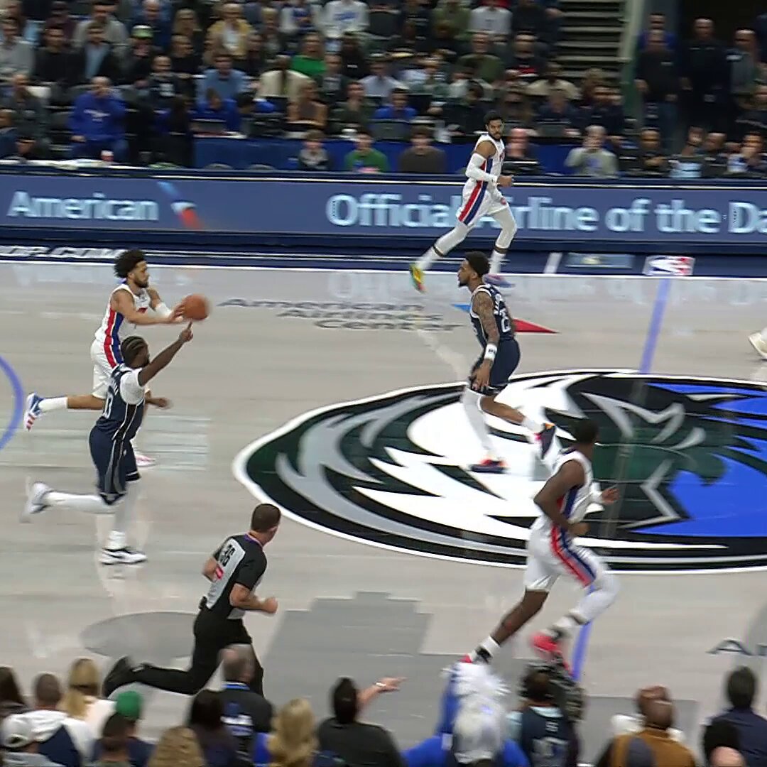 15 BLOCKS for the Dallas Mavericks... an NBA season high! 🚫 P.J. Washington: 4 BLK 🚫 Cooper Flagg: 3 BLK 🚫 Anthony Davis: 3 BLK 🚫 Daniel Gafford: 3 BLK 🚫 Brandon Williams: 2 BLK