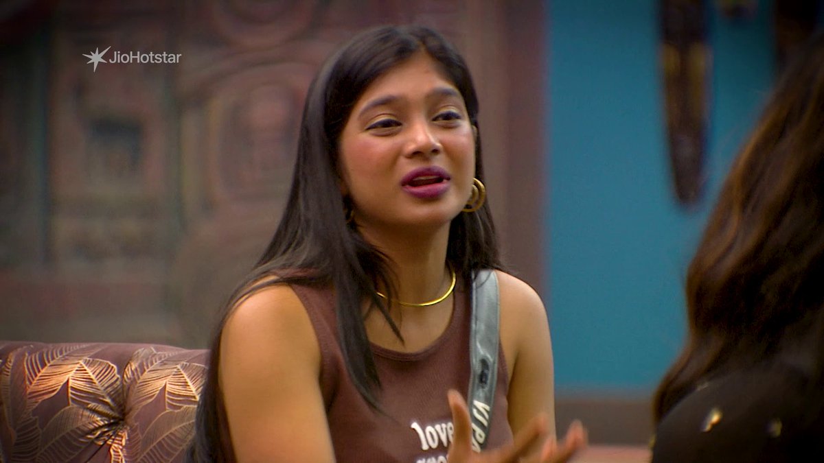 Oh! Paaru, Divu'ah.. karutha sollikita madiri dhan ponga 😜 Bigg Boss Tamil Season 9 - இப்போது 24x7 ஒளிபரப்பாகிறது JioHotstar-ல் #BiggBossTamilSeason9 #OnnumePuriyala #BiggBoss9 #BB9promo #VijaySethupathi #BiggBossTamil #BB9 #24*7Live #24x7StreamingNow #JioHotStarTamil #JioHotstar