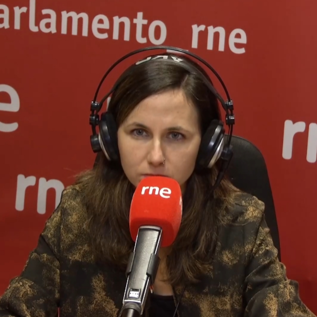 No puede haber impunidad para los agresores. Sea quien sea. Hay que retirarle el nombre de Adolfo Suárez al aeropuerto de Barajas.