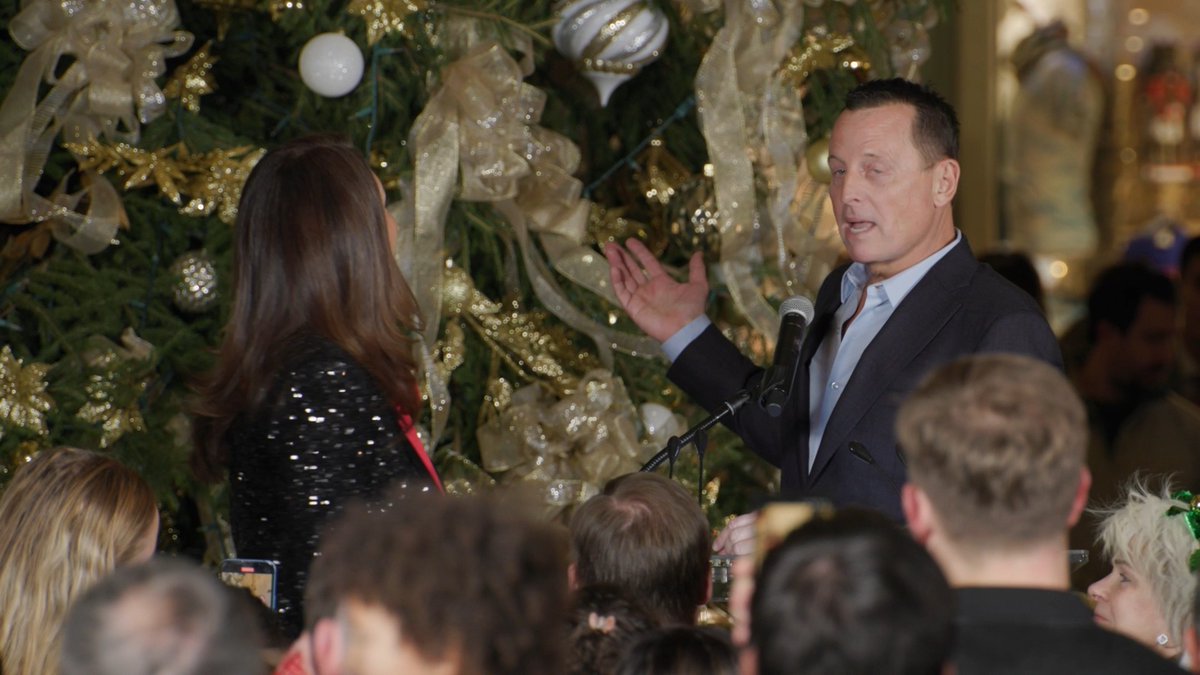 Wednesday was a magical night at the Trump Kennedy Center! 🎄We started with our inaugural Christmas Tree Lighting in the Hall of States, complete with a joyful visit from Santa Claus. 🎅 The ceremony was led by our President, Ambassador Richard Grenell, and Secretary of Agriculture Brooke Rollins. Next came the spectacular 𝘕𝘰𝘦𝘭: 𝘑𝘦𝘴𝘶𝘴 𝘐𝘴 𝘉𝘰𝘳𝘯!, concert in the Opera House, headlined by Charles Billingsley with special guests Matthew West and TaRanda Greene. 🎼 We finished the evening outside with a beautiful live nativity, It was a wonderful celebration of the reason for the season! 💫
