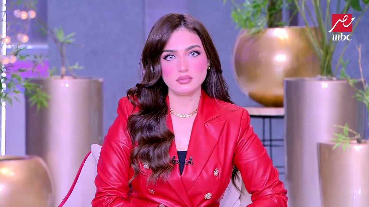 ياسمين عز لـ محمد صبحي: لما تيجي تتكلم عن بلد شقيق وعظيم زي السعودية الزم حدودك.. التزم بالآداب والأخلاق اللي طول الوقت بتتشدق بيها مجاناً على شاهد برنامج #كلام_الناس يعرض من الخميس – الأحد الساعة 6 مساءً بتوقيت القاهرة على #MBCMASR لمتابعة البث المباشر