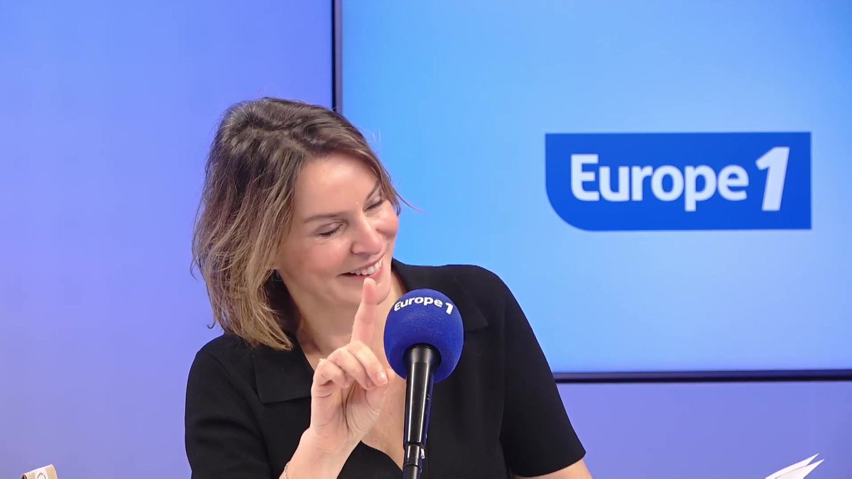 "Nous sommes en train de devenir un pays du Tiers monde ! L'Europe doit se refermer à la pression commerciale mondiale" alerte Arnaud ☰ Arnaud Montebourg, ancien ministre de l'Économie ➡️ Au micro de Stéphanie De Muru sur #Europe1