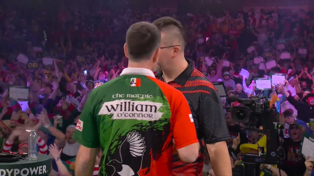 WILLIE WALLOPS KCIUK! Statement display from William O'Connor! 👏 The Irishman produces the performance of the tournament so far, averaging 102.36 to complete an emphatic 3-0 win over Krzysztof Kciuk! 📺 #WCDarts | R1