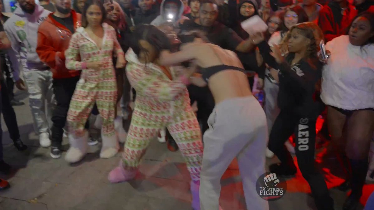 Wild Fight Breaks out on 6th Street Austin TX 12-18-2025 #fight #fights December 2025