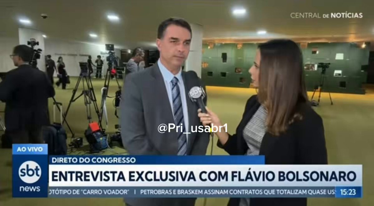 Flávio Bolsonaro: “Sobre a cassação de Eduardo Bolsonaro e Alexandre Ramagem, se o Congresso, poder legislativo, se der ao respeito, avaliariam caso a caso. Eles estão fora do Brasil contra a própria vontade, pois não vivemos em uma democracia plena.”