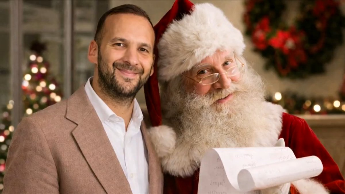 According to a new poll, Santa Claus is most likely to vote for Zack Polanski at the next election. Steve N Allen: "The same survey said Ebenezer Scrooge would vote for Nigel Farage!" PLANK OF THE WEEK: Kevin O'Sullivan Steve N Allen