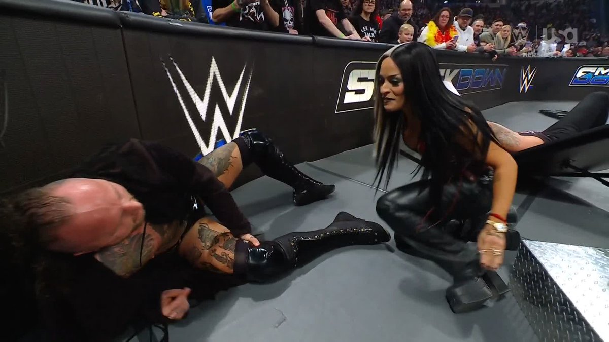 THROUGH THE TABLE! 😱 Damian Priest ZV Aleister Black