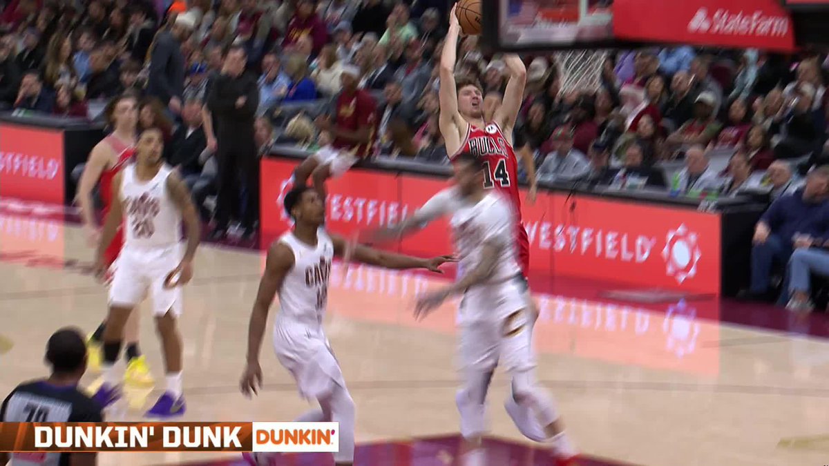 Another Matas slam! 😤 MB | Chicago Sports Network