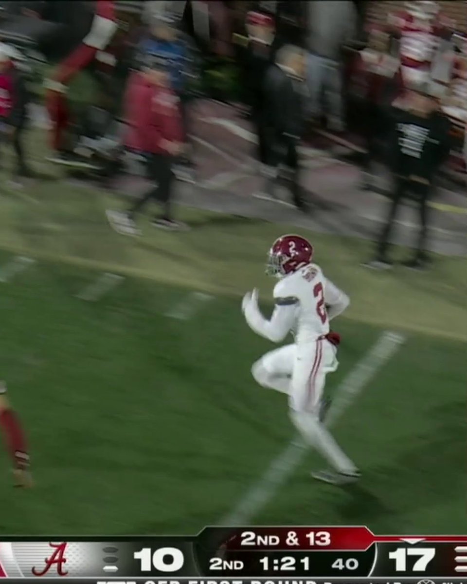 ZABIEN BROWN PICK-SIX TO TIE IT UP IN NORMAN 😱‼️ BAMA IS RIGHT BACK IN IT 🐘