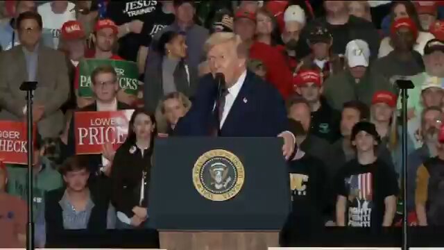 🇺🇸 TRUMP: "I ENDED THE RADICAL LEFT'S WAR ON AMERICAN ENERGY - ELECTRICITY PRICES WILL FALL VERY DRAMATICALLY" Trump is going all-in on the energy flex. He claims he ended the radical left war on American energy, killed the Green New agenda, and unleashed a "drill, baby, drill" push that’s already driving gas prices down. Then he ups the stakes with a massive promise: 1,600 new power plants in the next 12 months, framed as a rush to feed AI and industry, plus a guarantee that electricity bills are about to drop hard. "I ended the radical left’s war on American energy, terminated the Green New Scam, and signed an order to drill, baby, drill. Gasoline is now substantially lower than $2.50 a gallon. Many, many places now are under $2 a gallon for gasoline. Within the next 12 months, we will have opened 1,600 new electrical generating plants. We need a tremendous amount of electricity for AI and for all these plants. Electricity prices will fall very dramatically." Source: Rapid Response 47