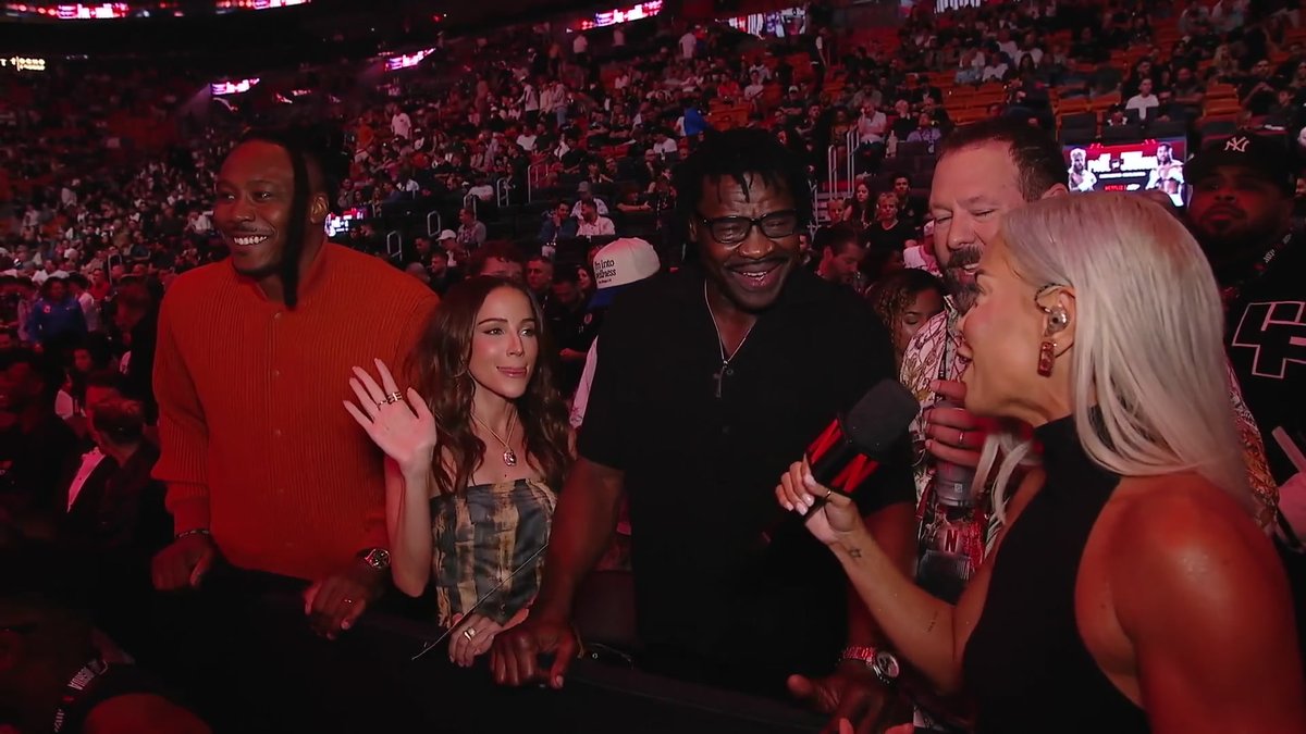 Brandon Marshall, Kay Adams, Michael Irvin and Bert Kreischer in the house for #JakeJoshua 👀 Don't miss the crew on NFL Christmas Gameday LIVE on Netflix December 25 🎄