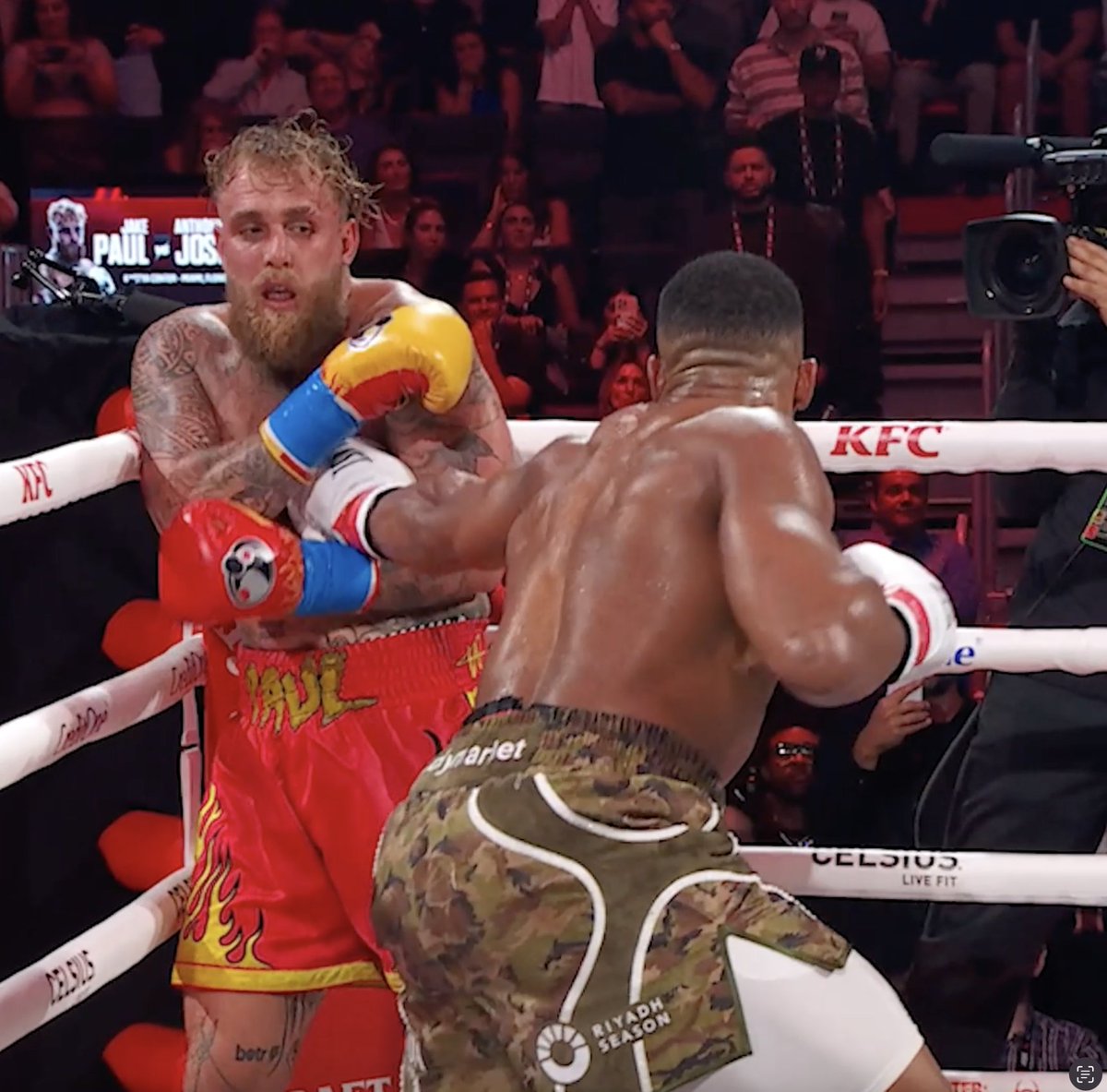 The moment Anthony Joshua knocked Jake Paul out! #JakeJoshua