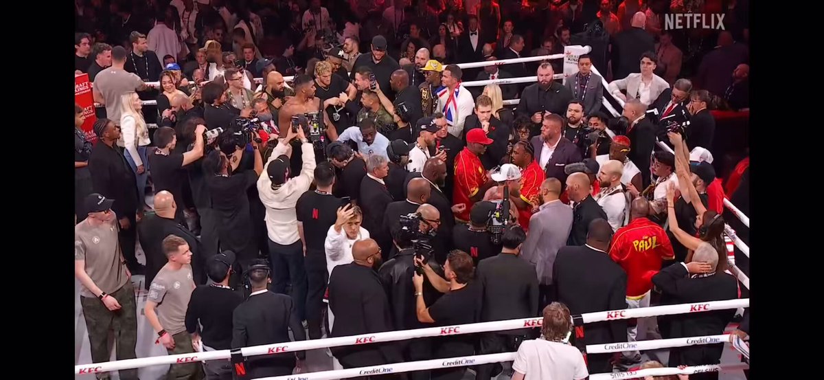 LOGAN PAUL TRIED TO SNATCH AJ’S CHAIN 😭