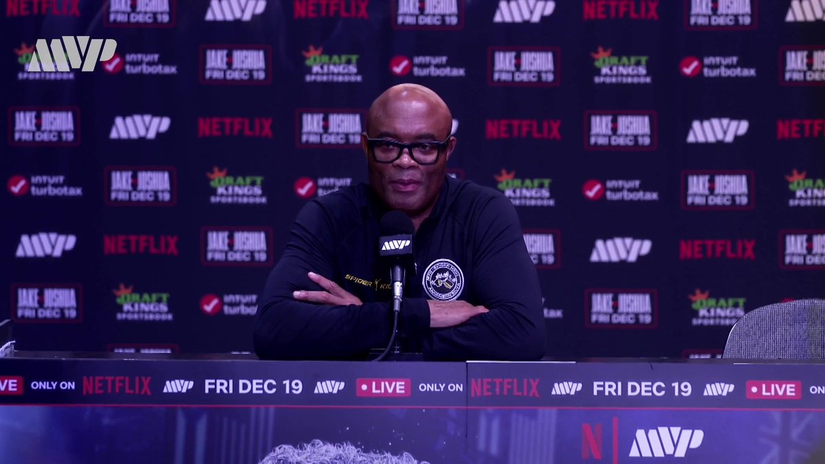 Anderson Silva: “The people need to respect Jake [Paul]. I think Jake has improved a lot.” #JakeJoshua