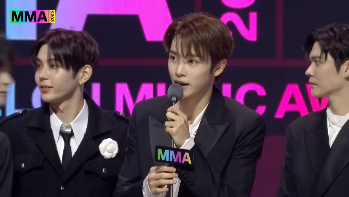 🎥 251220 MMA 2025 #SUNGCHAN TOP 10 (Bonsang) Sungchan’s speech 🦌 When we look back on this past year, we prepared our first full length album and went on our first concert tour. There were many moments when we felt how much we still didn't know and how much we were lacking, and those thoughts often weighed heavily on our hearts. But every time our BRIIZE, who were always by our side, comforting us and sending us encouragement, gave us strength. Because of BRIIZE, i think we were able to stand here today. I'd also like to sincerely thank our SM family, our hair, makeup, and styling teams, and all the staff and dancers who helped create RIIZE together with us this year. We'll reflect on what we were lacking and work to improve it and next year we'll come back to you as even prouder artists. Thank you. #RIIZE #라이즈 #성찬 #ソンチャン