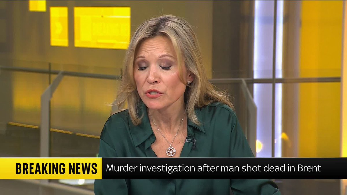 BREAKING: Police have launched a murder investigation after a 55-year-old man was shot dead in London. 📺 Sky 501 and YouTube