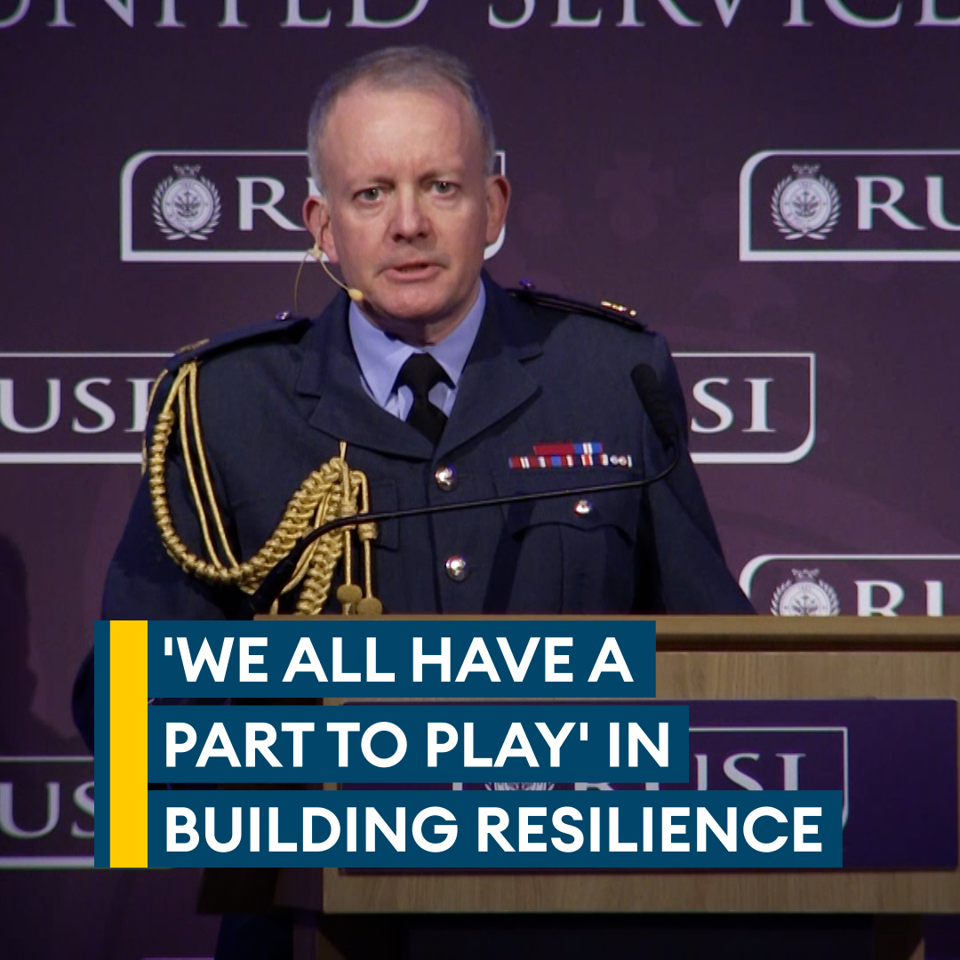 "Sons and daughters must be ready to fight"🗣️ Amid the growing threat from Russia, the head of the Armed Forces says that "the whole of society" will have a role to play Air Chief Marshal Sir Rich Knighton's speech here🔗⬇️