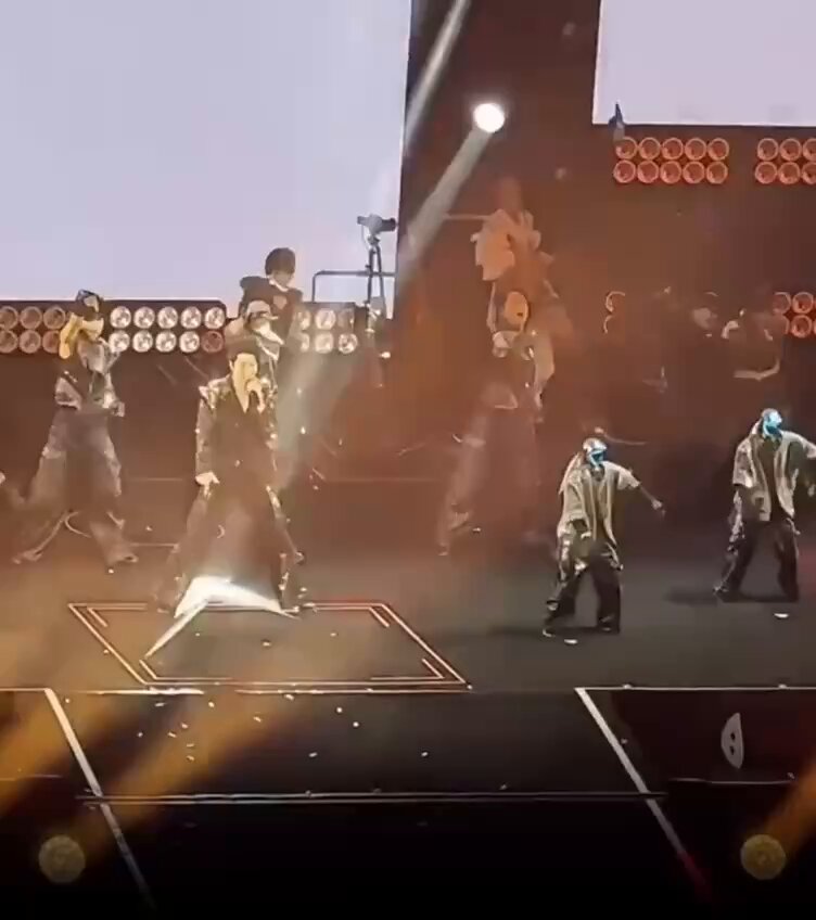 In China, robots are being used as backup dancers at concerts Unitree robots are dancing to the rhythm of the music. Each robot costs $13,500.