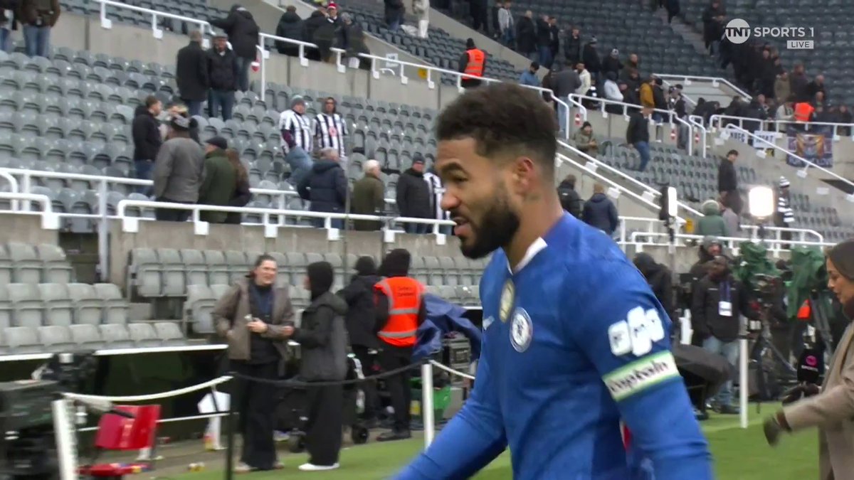 “Many teams come here and the atmosphere gets the better of them” Reece James reacts to Chelsea's second-half comeback at St James’ Park 🗣️ @julesbreach | TNT Sports & discovery+ UK