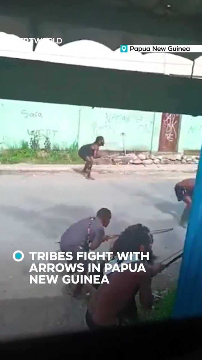 Two rival tribes in Papua New Guinea clashed on streets, using bows and arrows