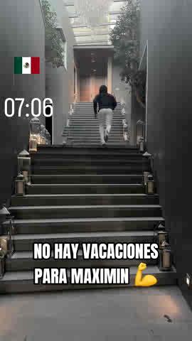 No hay vacaciones para Allan Saint-Maximin 😎